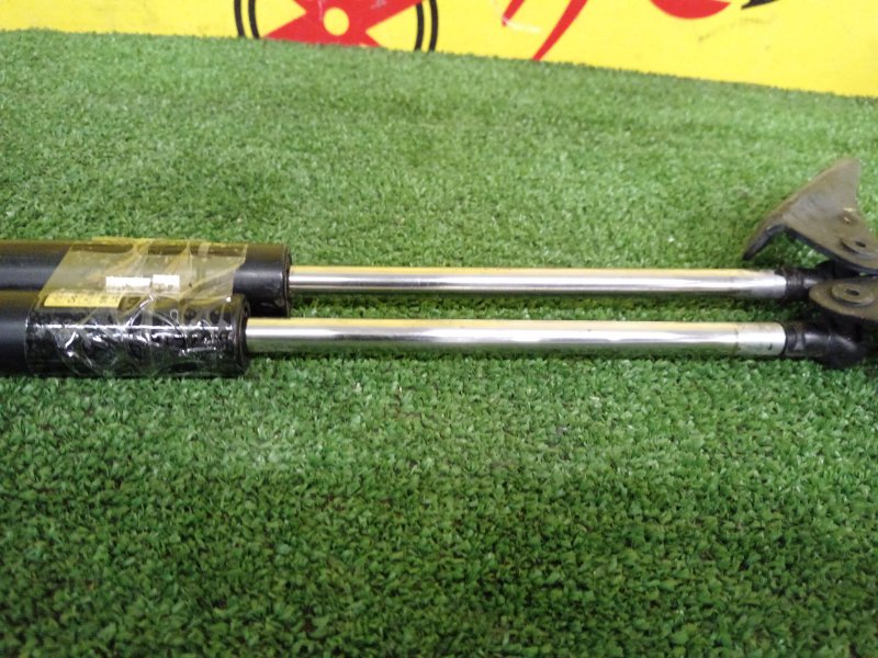 Амортизатор двери багажника, 600 рублей, Красноярск