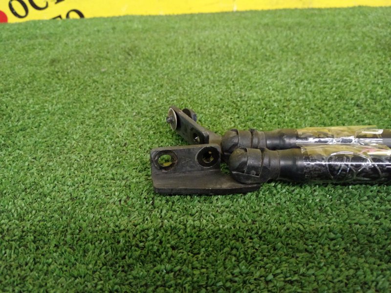 Амортизатор двери багажника, 500 рублей, Красноярск