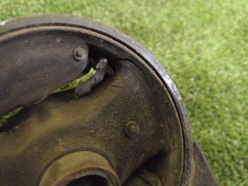 Подушка двигателя, 800 рублей, Красноярск