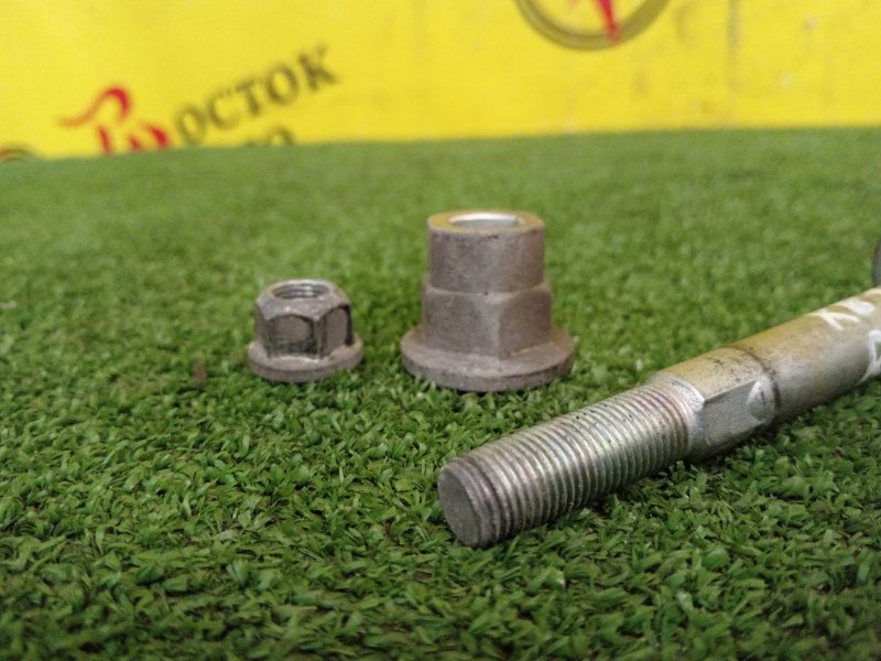 Болт развальный, 500 рублей, Красноярск