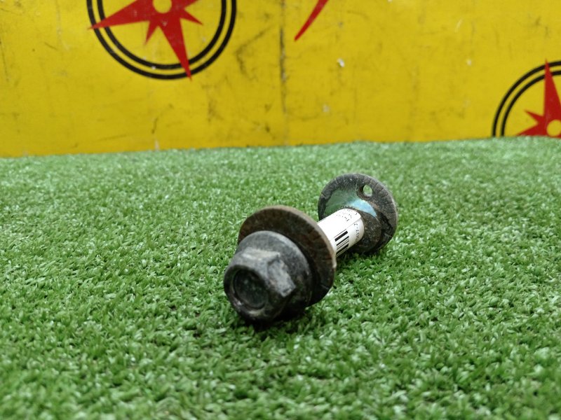 Болт развальный, 500 рублей, Красноярск