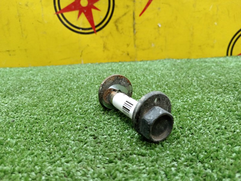 Болт развальный, 500 рублей, Красноярск