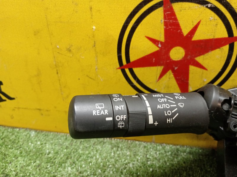 Блок подрулевых переключателей, 2000 рублей, Красноярск