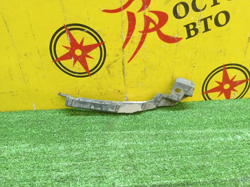 Клипса бампера, 500 рублей, Красноярск