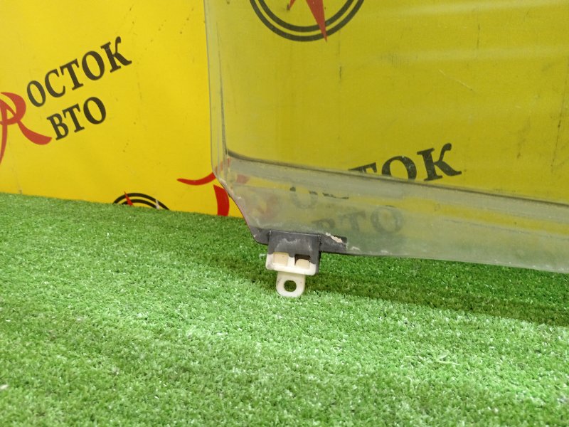 стекло боковое, 1500 рублей, Красноярск