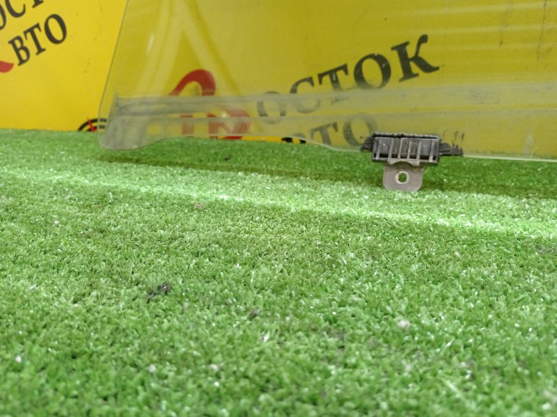 стекло боковое, 1300 рублей, Красноярск