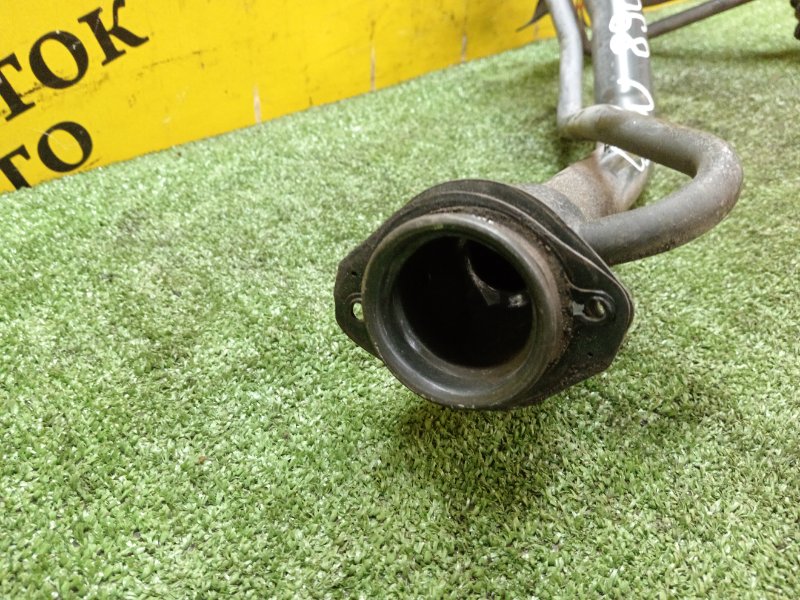 Горловина топливного бака, 2000 рублей, Красноярск