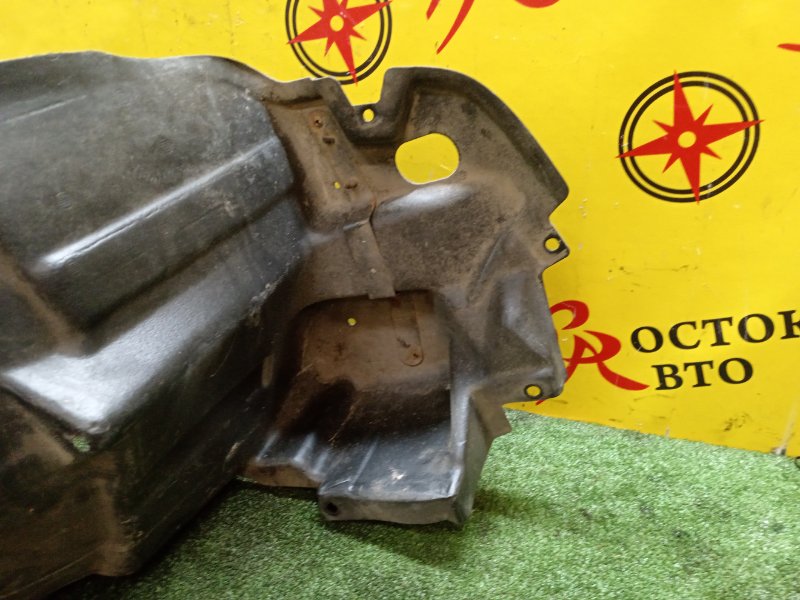 Подкрылок, 1400 рублей, Красноярск