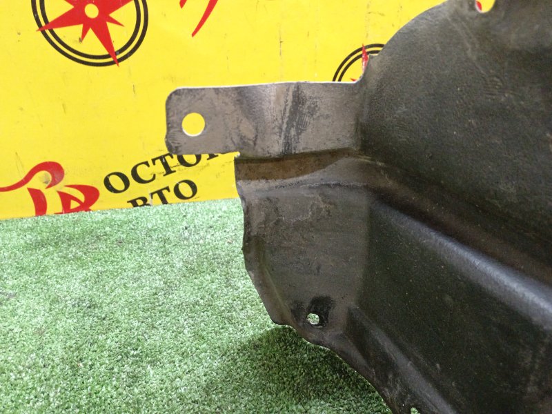 Подкрылок, 1400 рублей, Красноярск