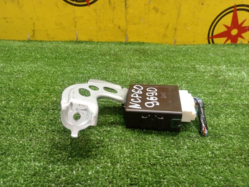 Блок управления дверьми, 500 рублей, Красноярск