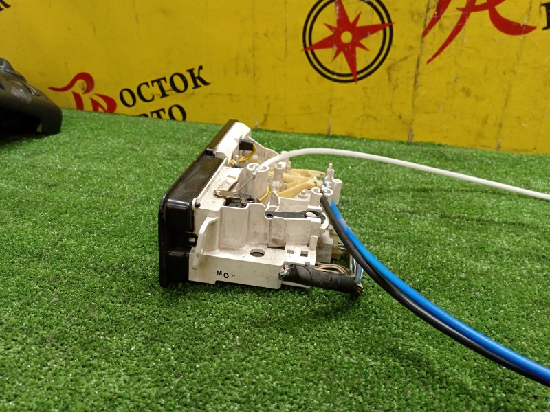 Блок управления климат-контролем, 1000 рублей, Красноярск