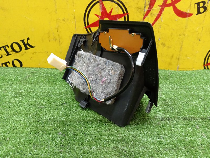 Консоль панели приборов, 500 рублей, Красноярск