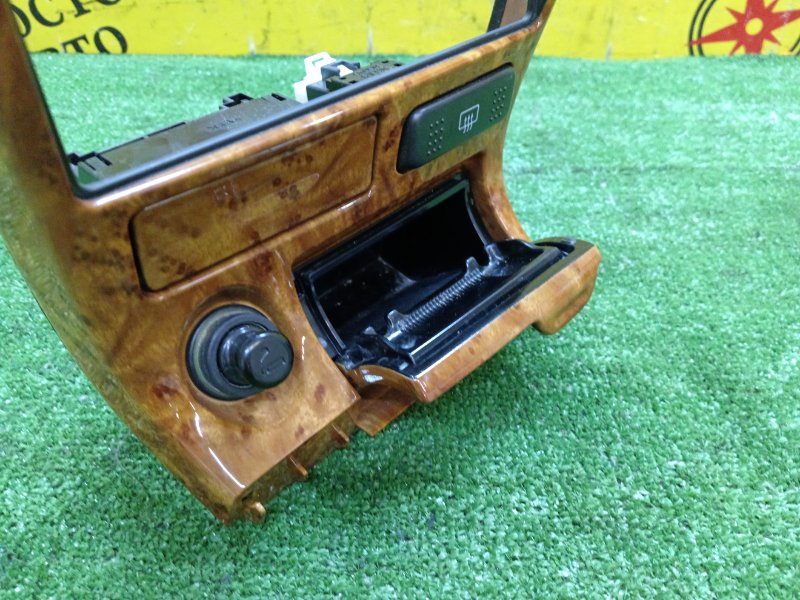 Консоль магнитофона, 1000 рублей, Красноярск