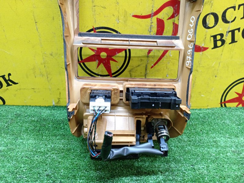 Консоль магнитофона, 1000 рублей, Красноярск