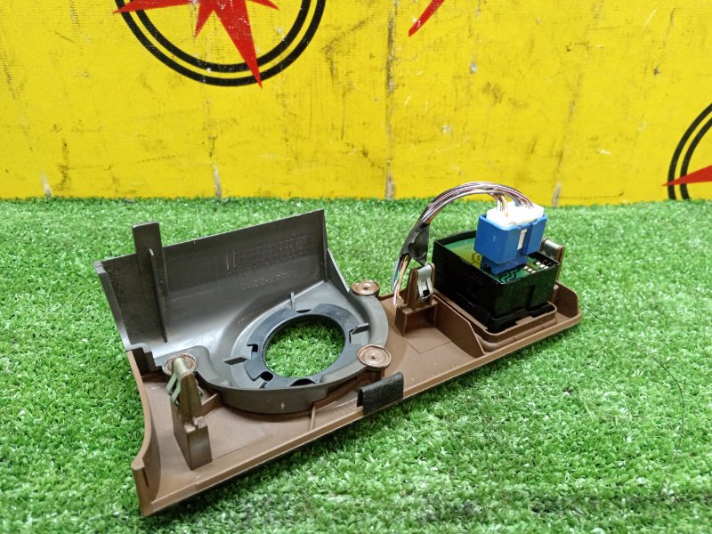 Накладка замка зажигания, 500 рублей, Красноярск