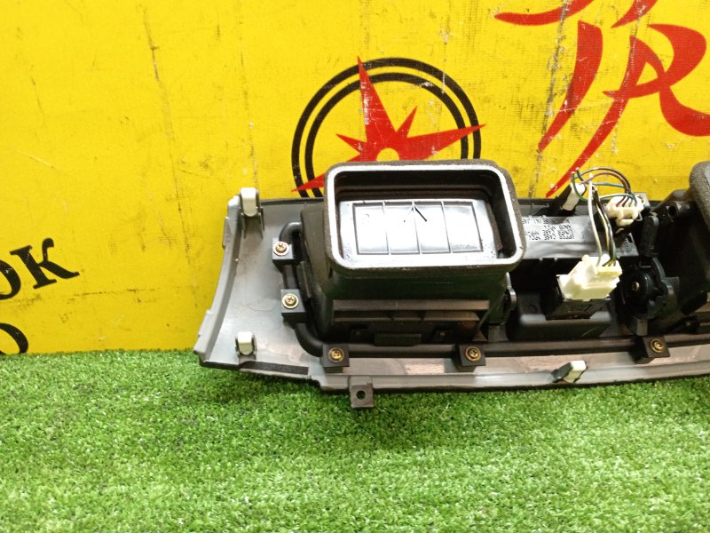 накладка консоли, 800 рублей, Красноярск