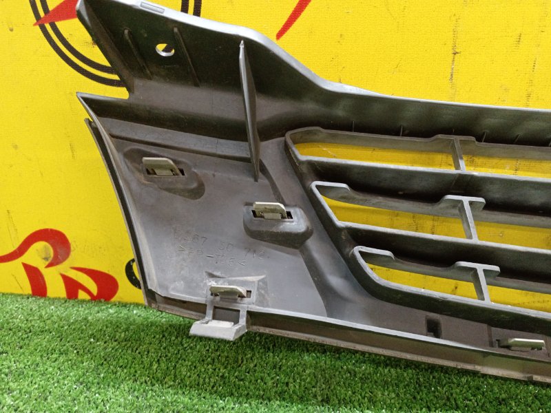 Решетка радиатора, 1000 рублей, Красноярск