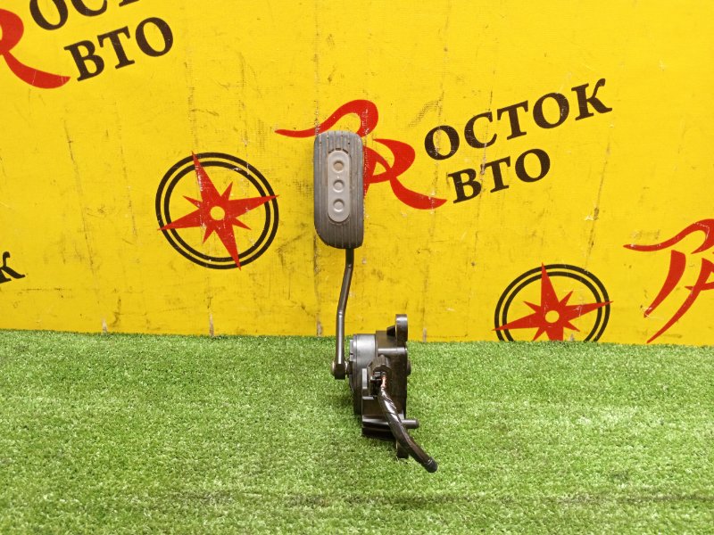 Педаль газа, 1000 рублей, Красноярск