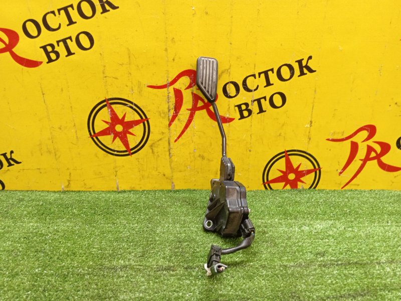 Педаль газа, 500 рублей, Красноярск