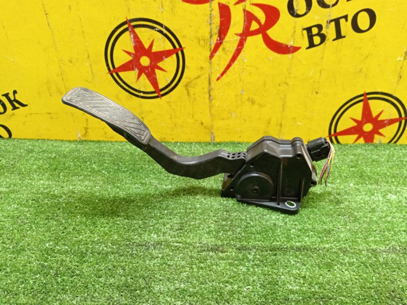 Педаль газа, 400 рублей, Красноярск