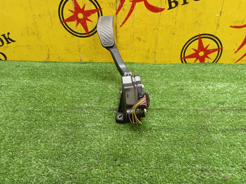 Педаль газа, 400 рублей, Красноярск