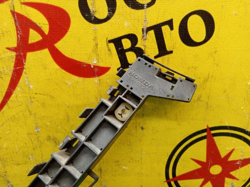 Клипса бампера, 500 рублей, Красноярск