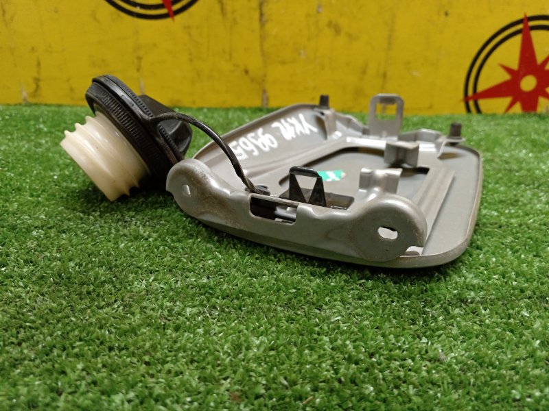 Лючок топливного бака, 700 рублей, Красноярск