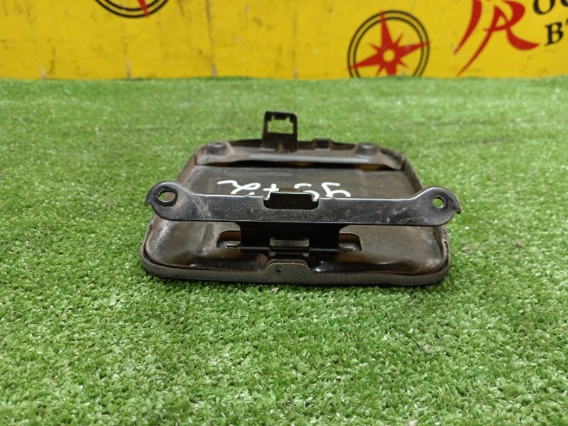 Лючок топливного бака, 400 рублей, Красноярск