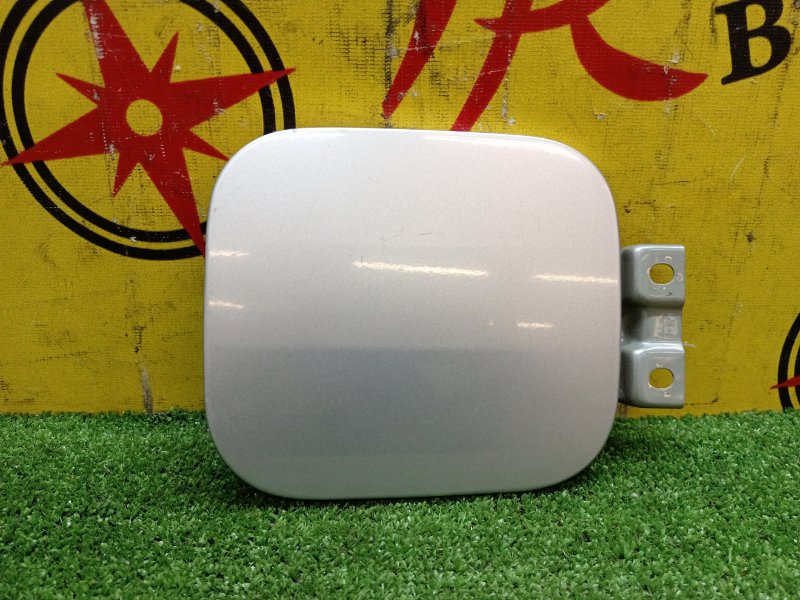 Лючок топливного бака, 500 рублей, Красноярск