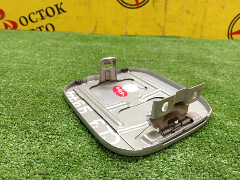 Лючок топливного бака, 500 рублей, Красноярск