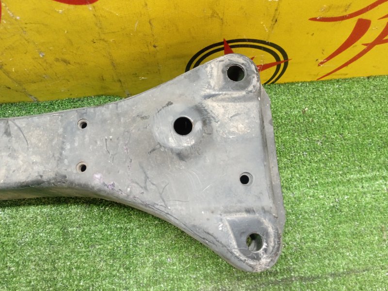 Балка подвески, 500 рублей, Красноярск