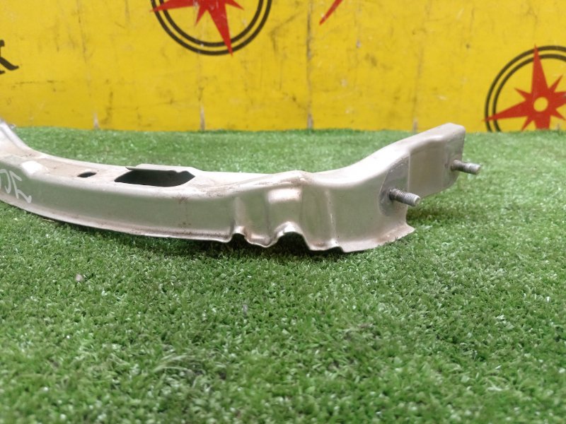 Планка под фару, 500 рублей, Красноярск