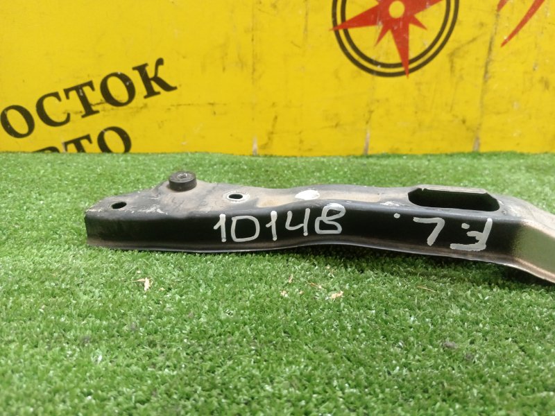 Планка под фару, 500 рублей, Красноярск