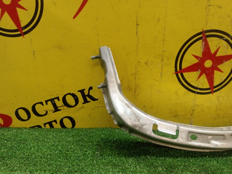 Планка под фару, 500 рублей, Красноярск