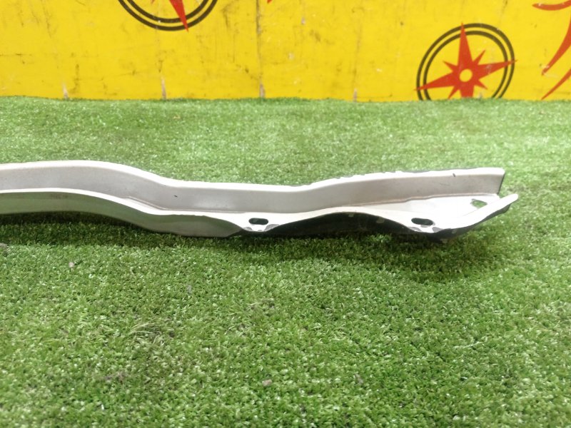 Планка под фару, 500 рублей, Красноярск