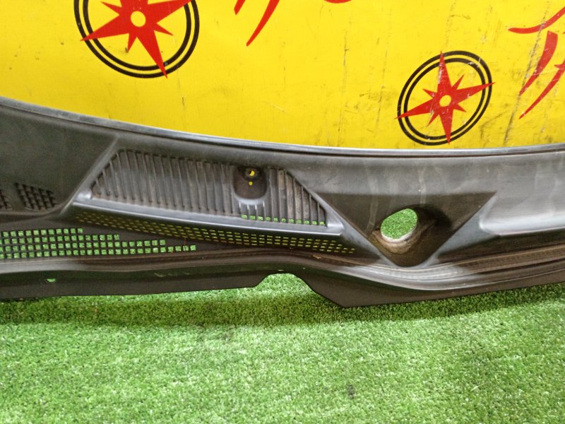 Решетка под лобовое стекло, 300 рублей, Красноярск