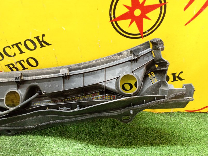 Решетка под лобовое стекло, 300 рублей, Красноярск