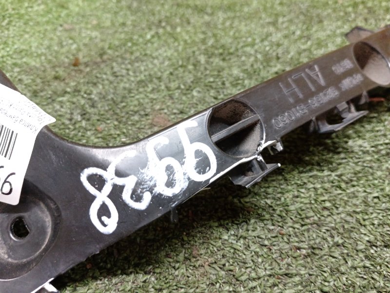 Клипса бампера, 1000 рублей, Красноярск