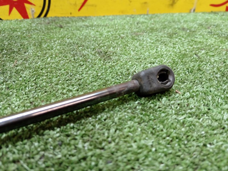 Амортизатор двери багажника, 300 рублей, Красноярск