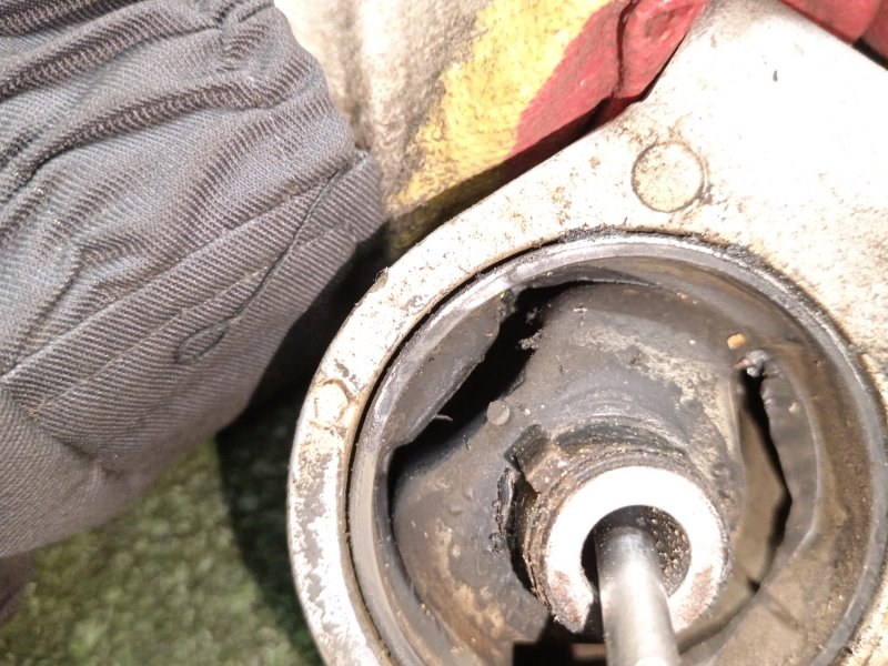 Подушка двигателя, 1200 рублей, Красноярск