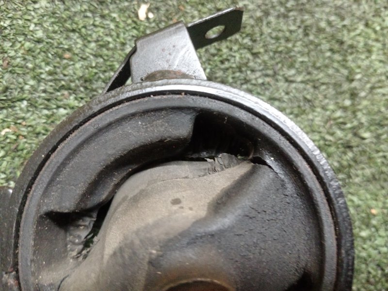 Подушка двигателя, 800 рублей, Красноярск