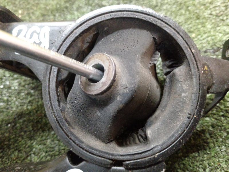 Подушка двигателя, 800 рублей, Красноярск