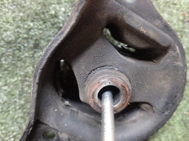 Подушка двигателя, 800 рублей, Красноярск