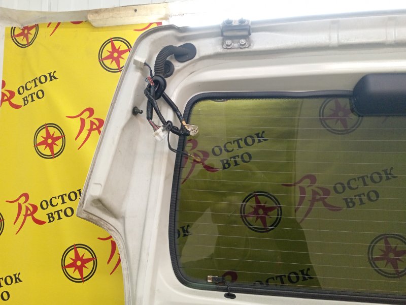 Дверь багажника, 7500 рублей, Красноярск