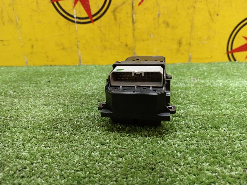 Блок управления стеклоподъемниками, 1000 рублей, Красноярск