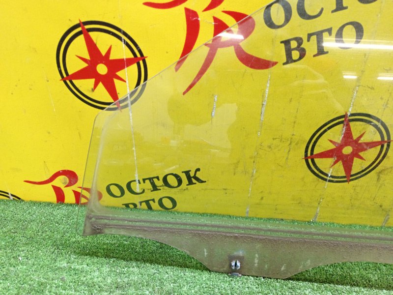 стекло боковое, 1000 рублей, Красноярск