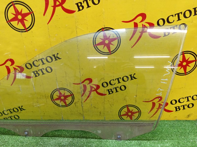 стекло боковое, 1000 рублей, Красноярск