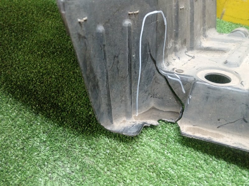 Подкрылок, 900 рублей, Красноярск