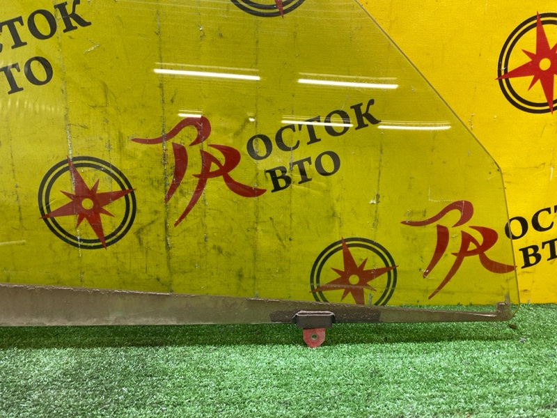 стекло боковое, 1000 рублей, Красноярск