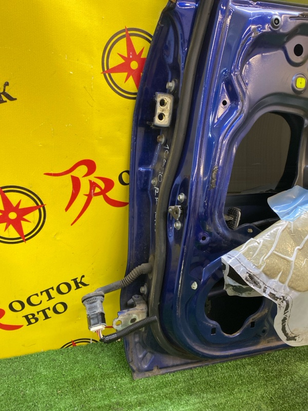 Дверь боковая, 7500 рублей, Красноярск